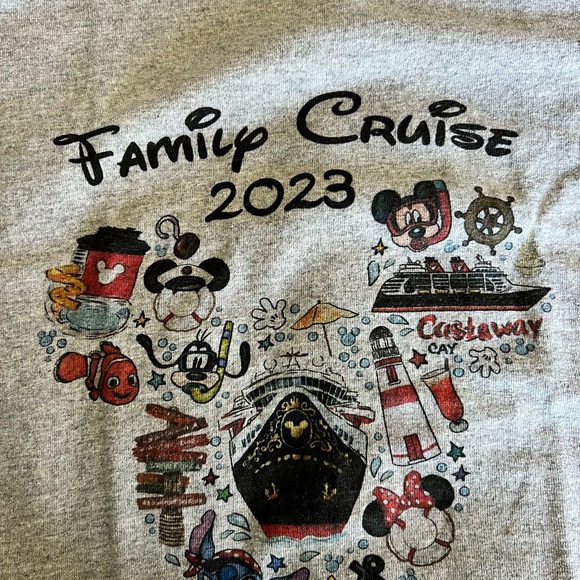 Disney cruise tshirt - Picture 2 of 2